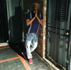 Meet your Posher, Ray